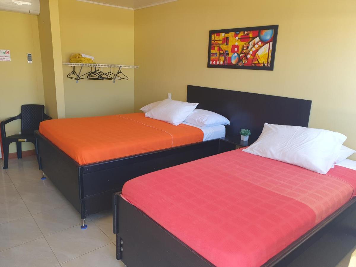 Victoria'S Gennie Bay Village Hostal San Andrés Extérieur photo