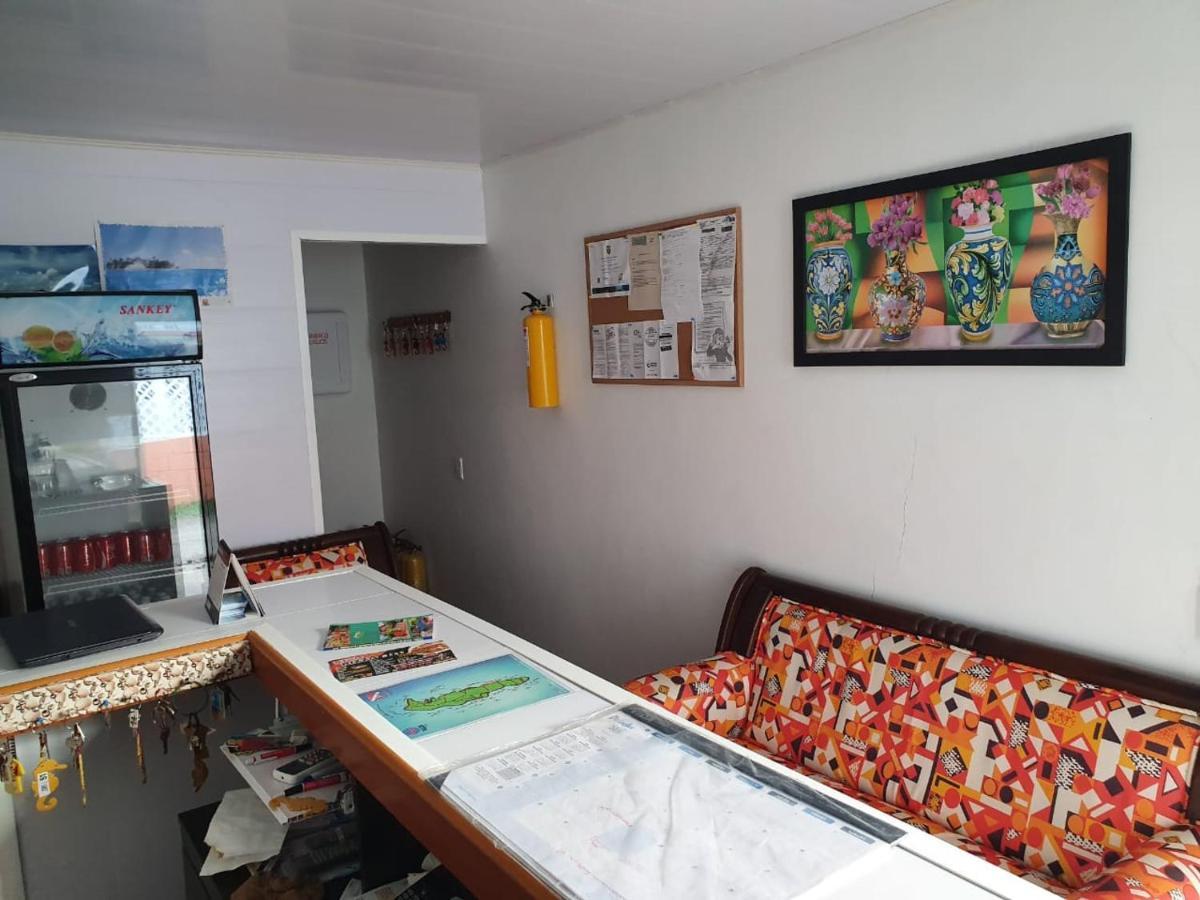 Victoria'S Gennie Bay Village Hostal San Andrés Extérieur photo