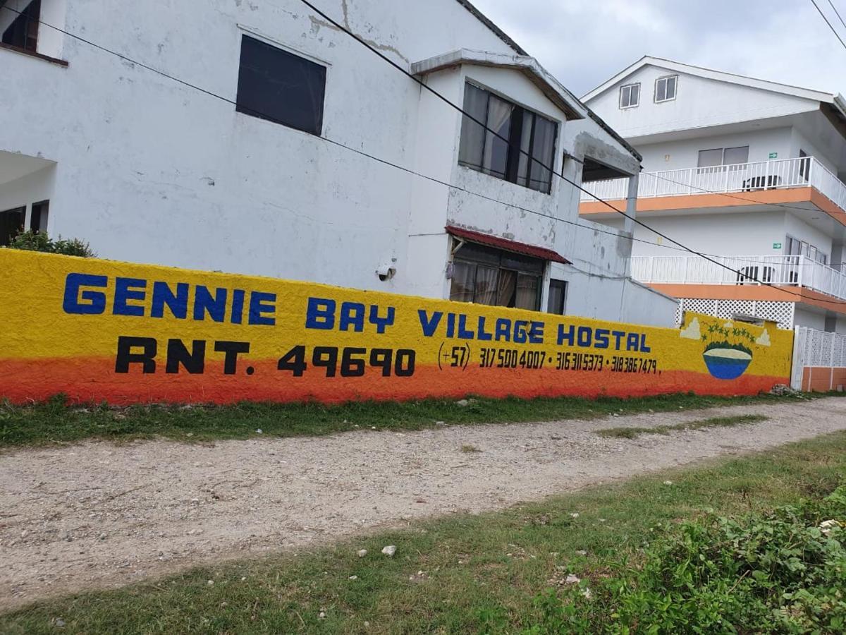 Victoria'S Gennie Bay Village Hostal San Andrés Extérieur photo